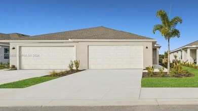 Building Photo - 20511 Hazelnut Ct S