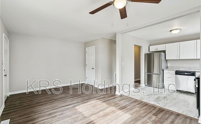 Building Photo - 1239 24st