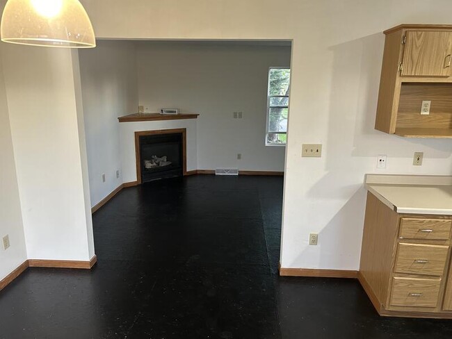 Building Photo - 517 Steno Trail
