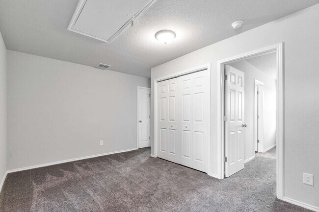 Foto del edificio - 610 Pleasanton Way