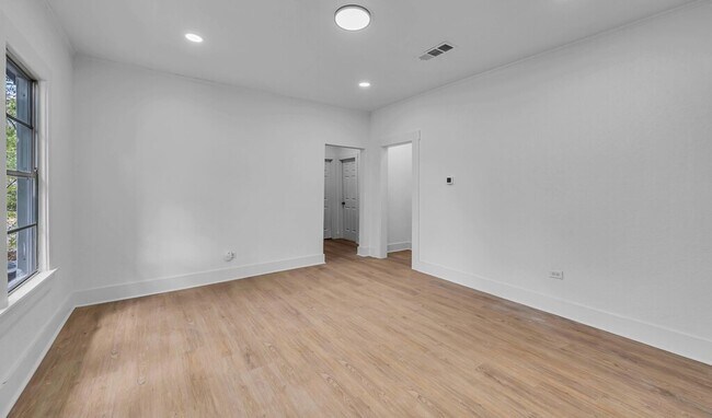 Foto del edificio - Spacious 4BD 2BA Home in Waco