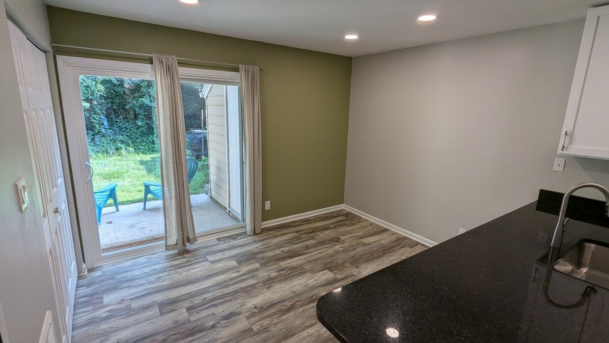 Primary Photo - 2107 Alpine Rd