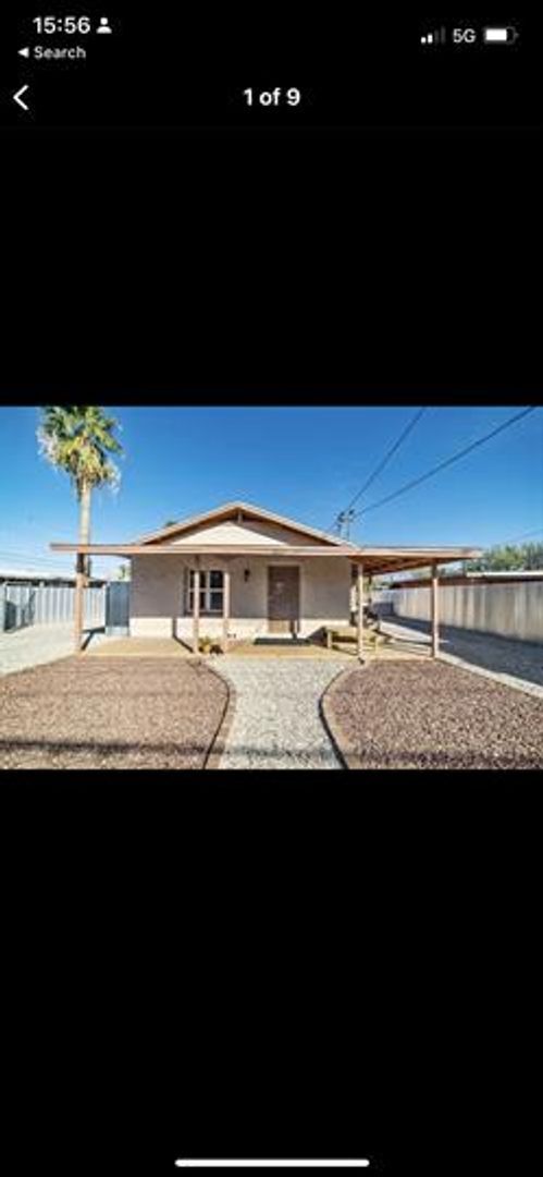 Foto del edificio - Minutes to U of A Duplex