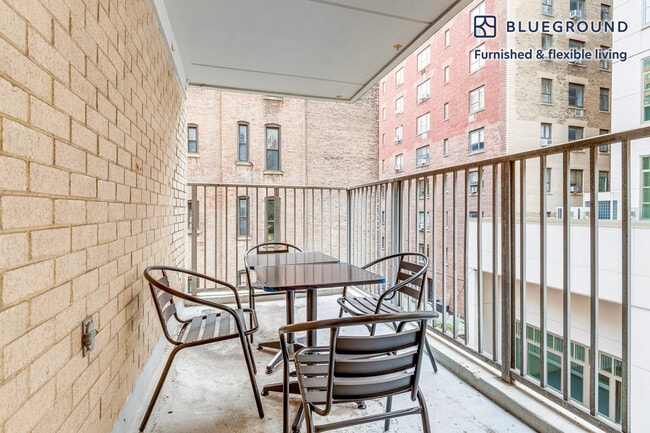 Foto del edificio - 50 W 97th St