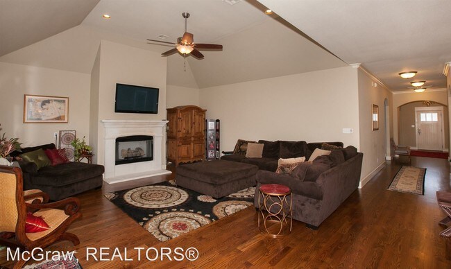 Foto del edificio - 1305 S Laurel Ave