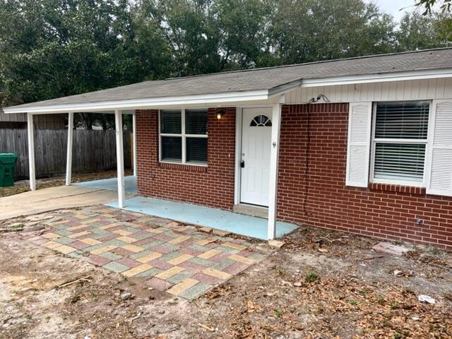 Building Photo - "Charming 3-Bedroom Home in Mary Esther!"