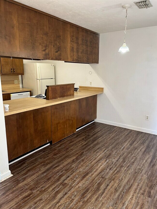 Foto del edificio - 2007 Bradford Ct