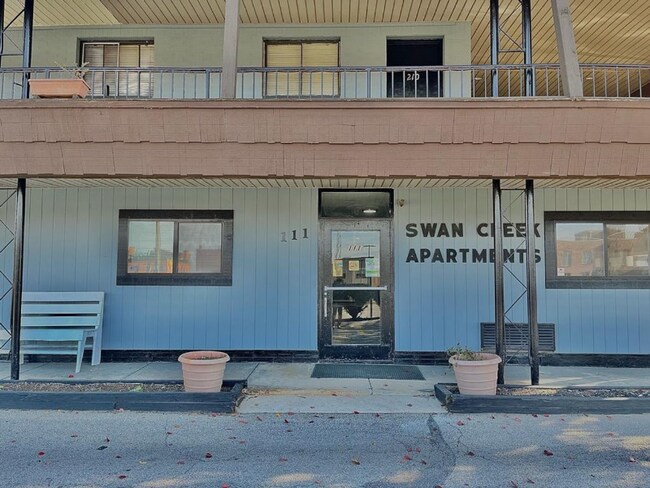 Foto del edificio - 111 S Summit St