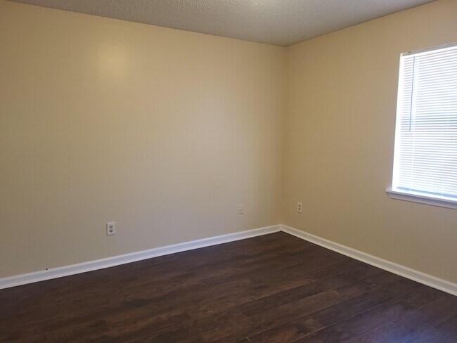 Foto del edificio - 2016 Chalet Ln NW