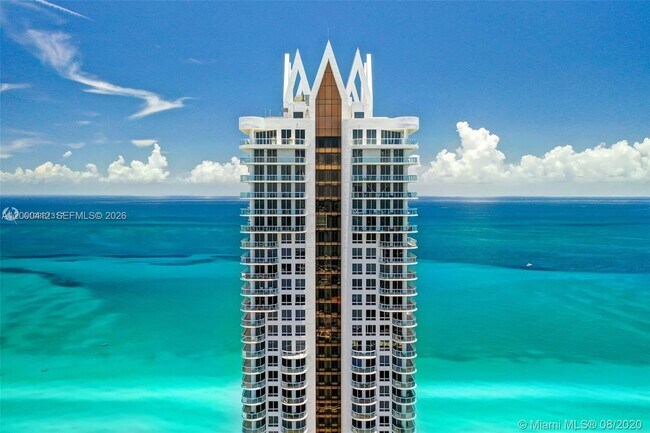 Foto del edificio - 6365 Collins Ave