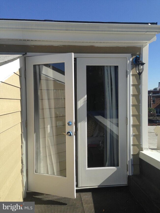 Foto del edificio - 718 5th St SE