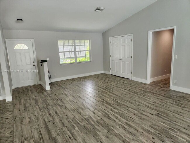 Building Photo - 10755 NW 18th Ct