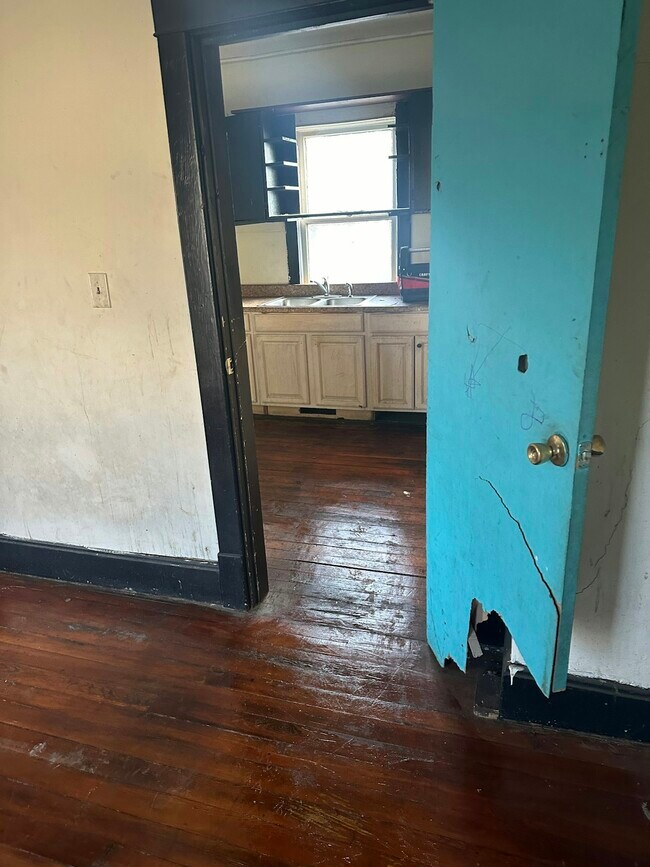 Foto del edificio - 2203 W Howett St
