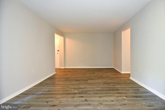 Foto del edificio - 3368 Woodburn Rd