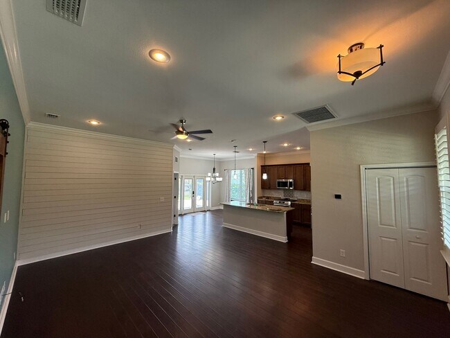 Foto del edificio - Beautiful Home in Oakmont Community