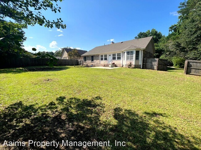 Building Photo - 3 br, 2 bath House - 5838 Bear Creek Circle