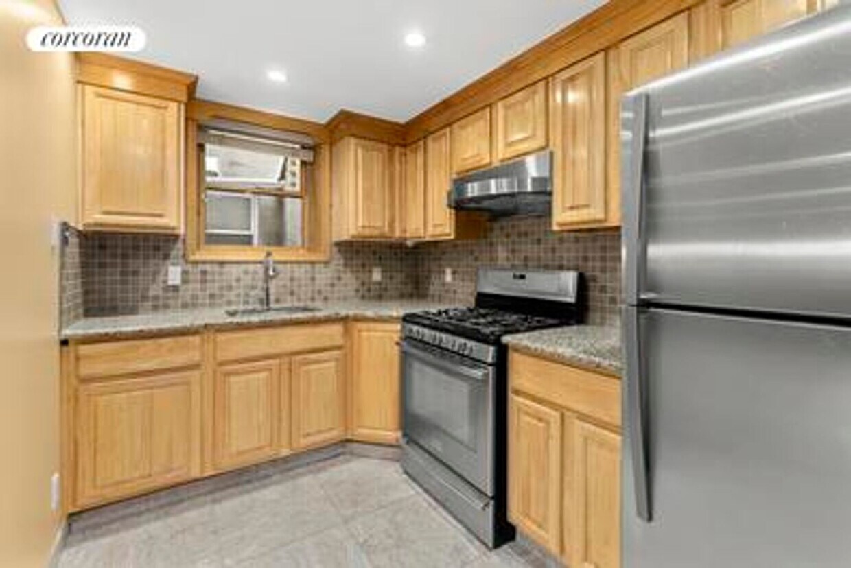 Primary Photo - 7221 10th Ave
