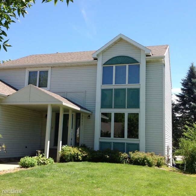 Building Photo - 4 br, 4 bath House - 2511 Mayowood Ln SW, ...