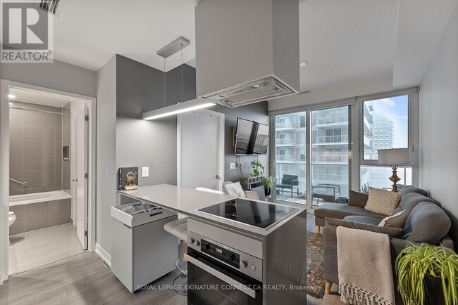 Building Photo - 15 Lower Jarvis St