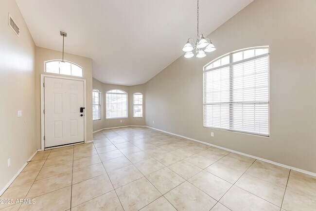 Building Photo - 9721 W Runion Dr