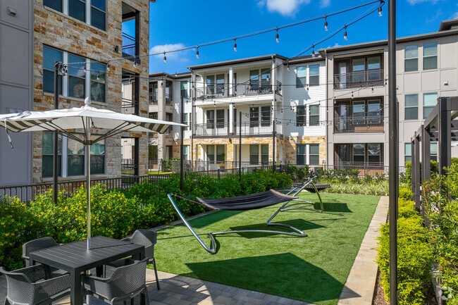 Pool Area - Alexan Gruene Crossing