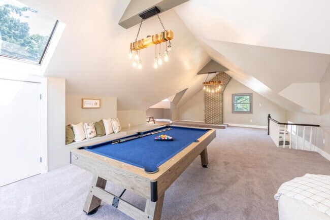 Foto del edificio - 139 W 4th Ave