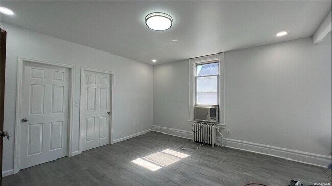 Foto del edificio - 18 Ormond Pl