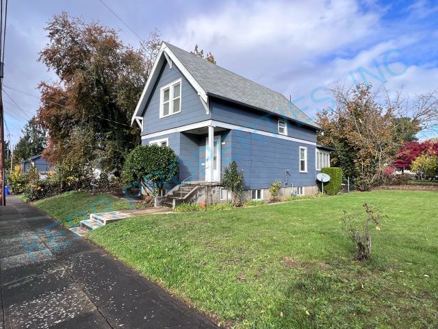 Foto principal - 2 Bd / 1 Bth - Den - Bsmt - Fncd Yd - Pet ...