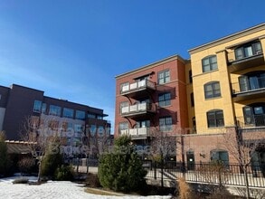 Building Photo - 875 Wyoming St