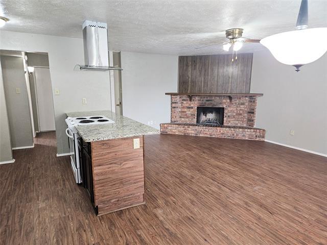 Building Photo - 6809 Glenhurst Dr