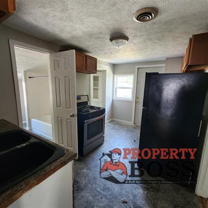 Building Photo - 410 York St