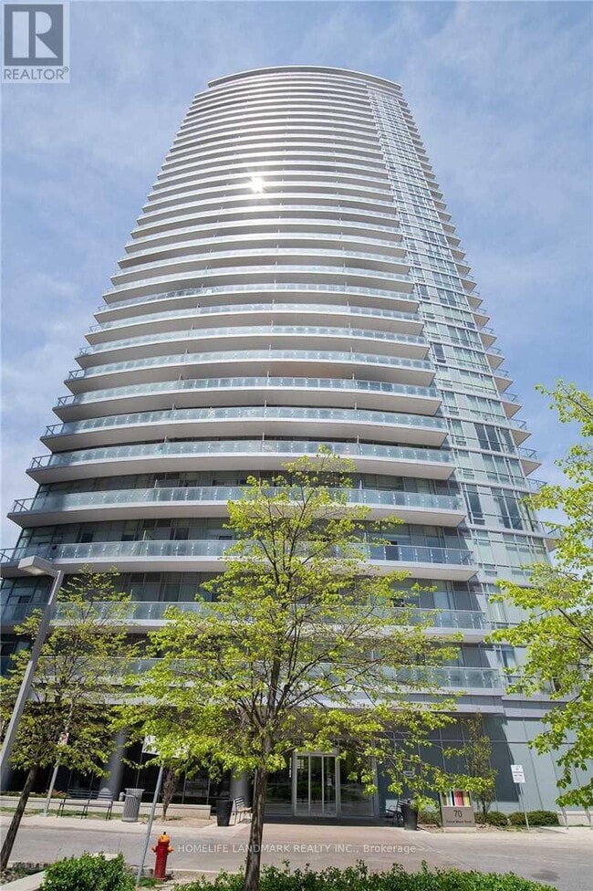 Building Photo - 70 Forest Manor Rd