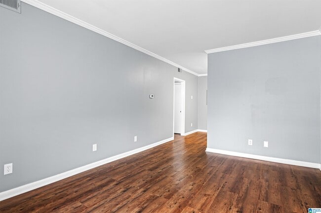 Building Photo - 57 Hanover Cir