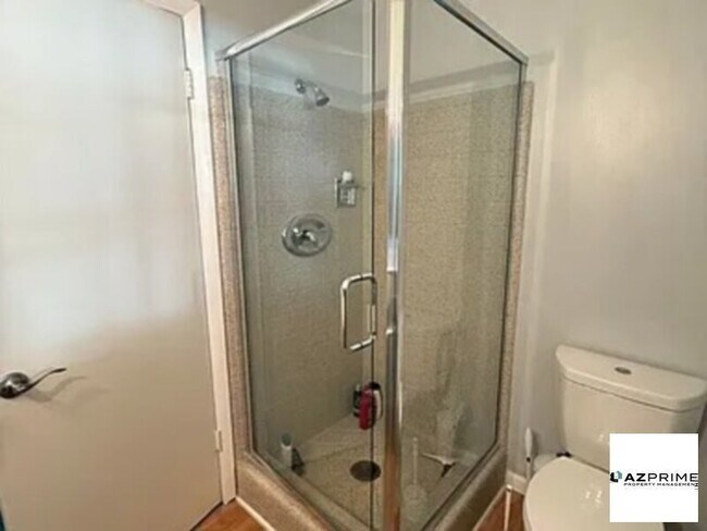 Foto del edificio - S Jolly Roger Rd