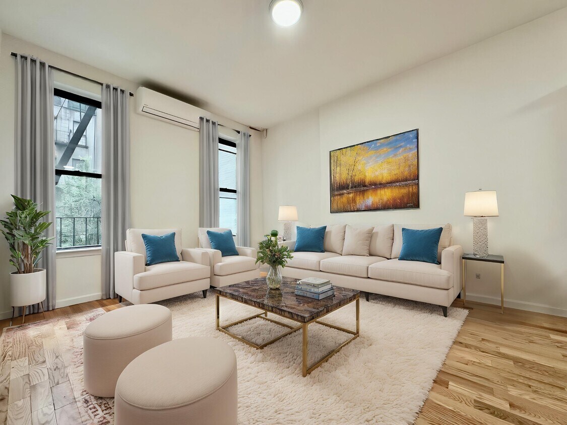 Foto principal - 346 W 52nd St