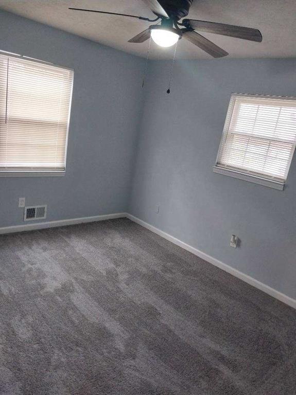 Foto del edificio - 6680 Cambridge Dr