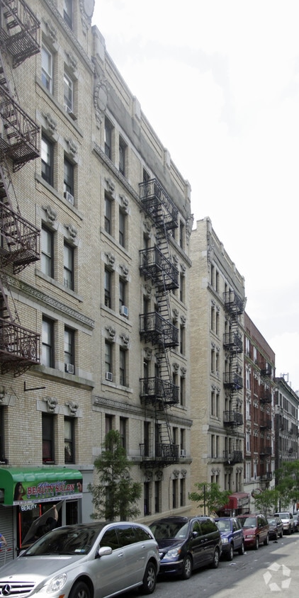 Building Photo - 530 W 136th St