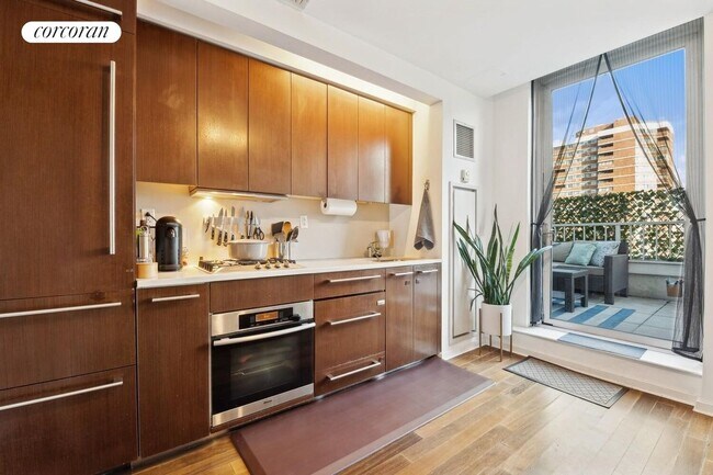 Foto del edificio - 340 E 23rd St
