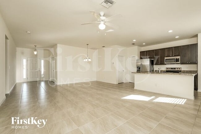 Foto del edificio - 112 NW 11th St
