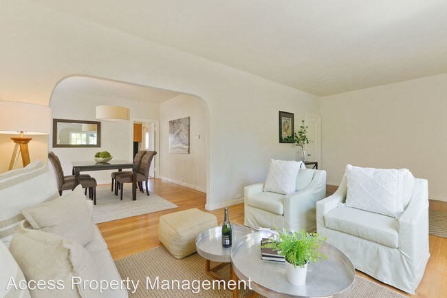 Building Photo - 2 br, 1 bath House - 1533 Bancroft Way