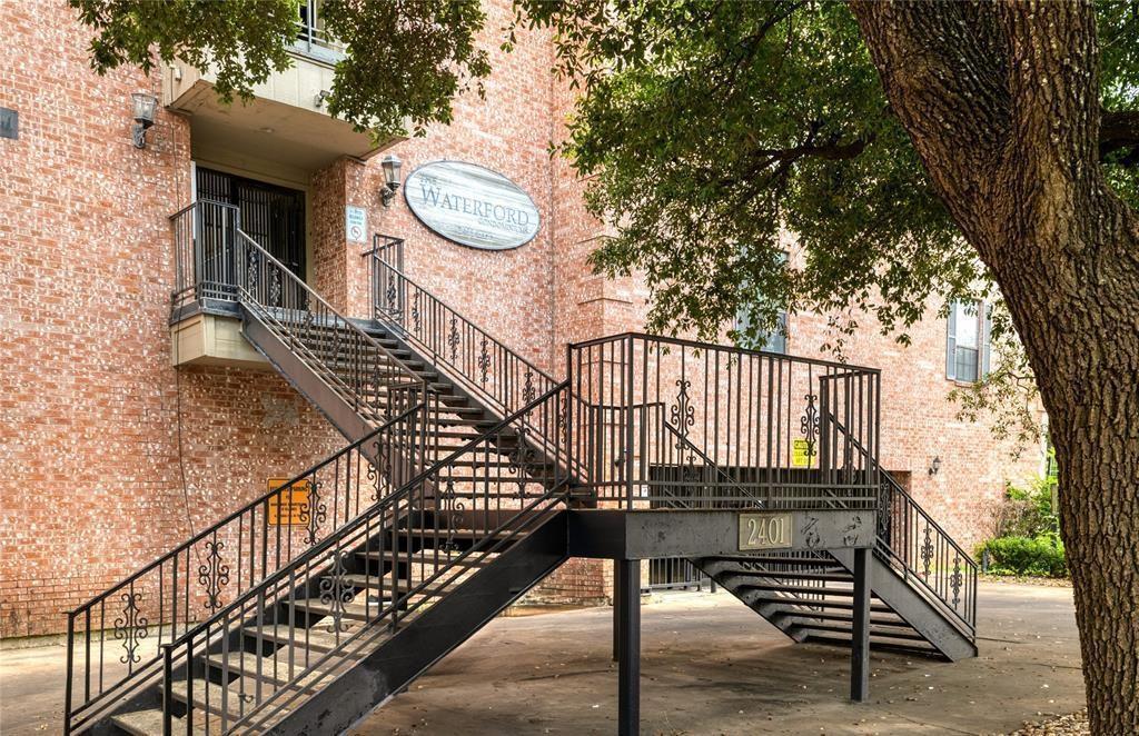 Foto principal - 2401 Leon St