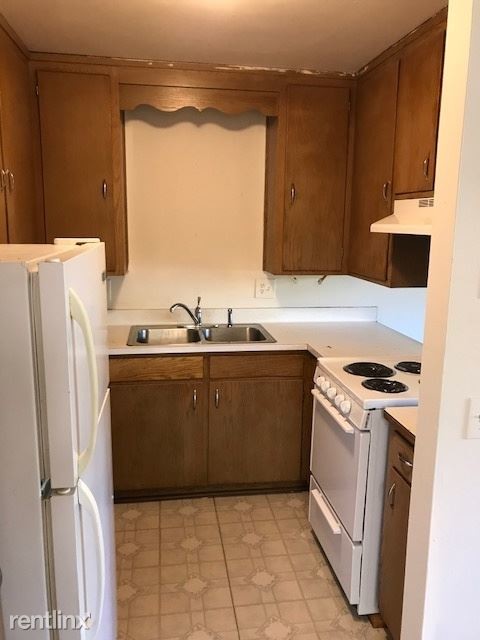 Building Photo - 2 br, 1 bath Apartment - 2925 Todd Dr