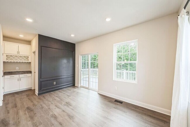 Foto del edificio - 23853 Myrtle Glen Way