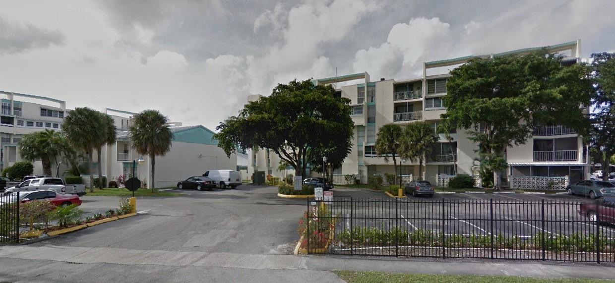 Lauderhill Apartments For Sale