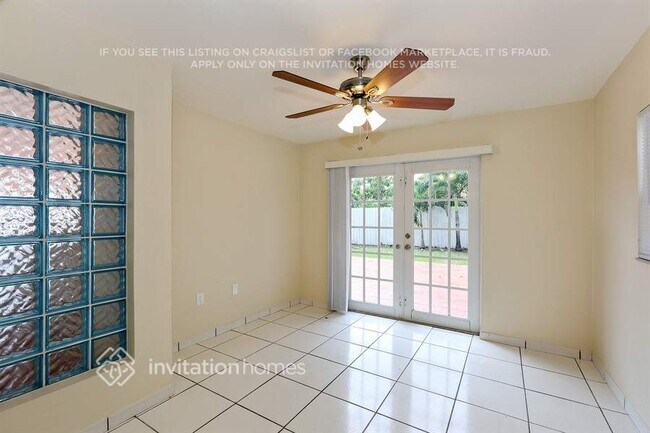 Foto del edificio - 10310 SW 4th St