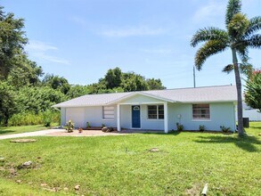 Building Photo - 2551 Yucca Rd