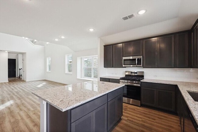 Foto del edificio - 514 Weller Rd