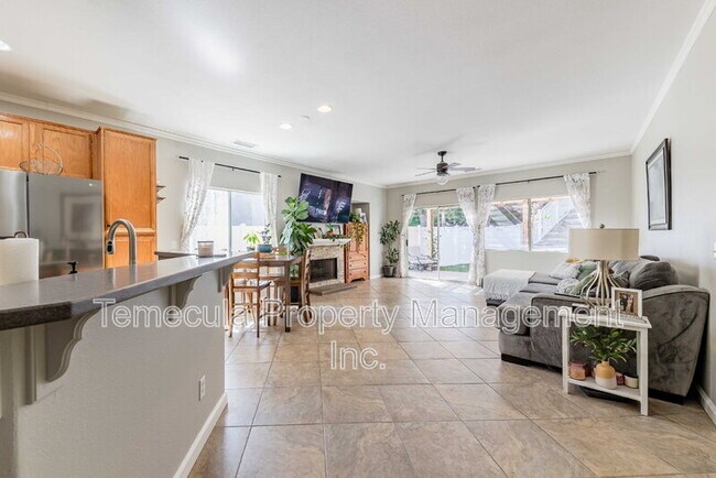 Foto del edificio - 32890 Charmes Ct