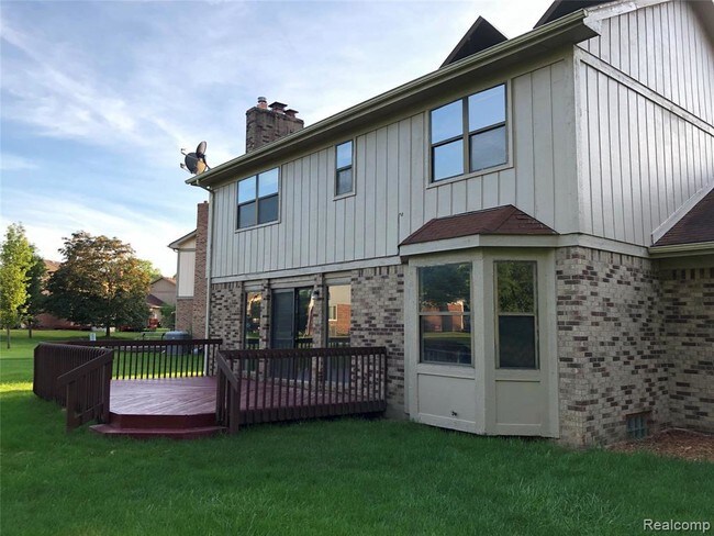 Building Photo - 27401 Royal Crescent Dr