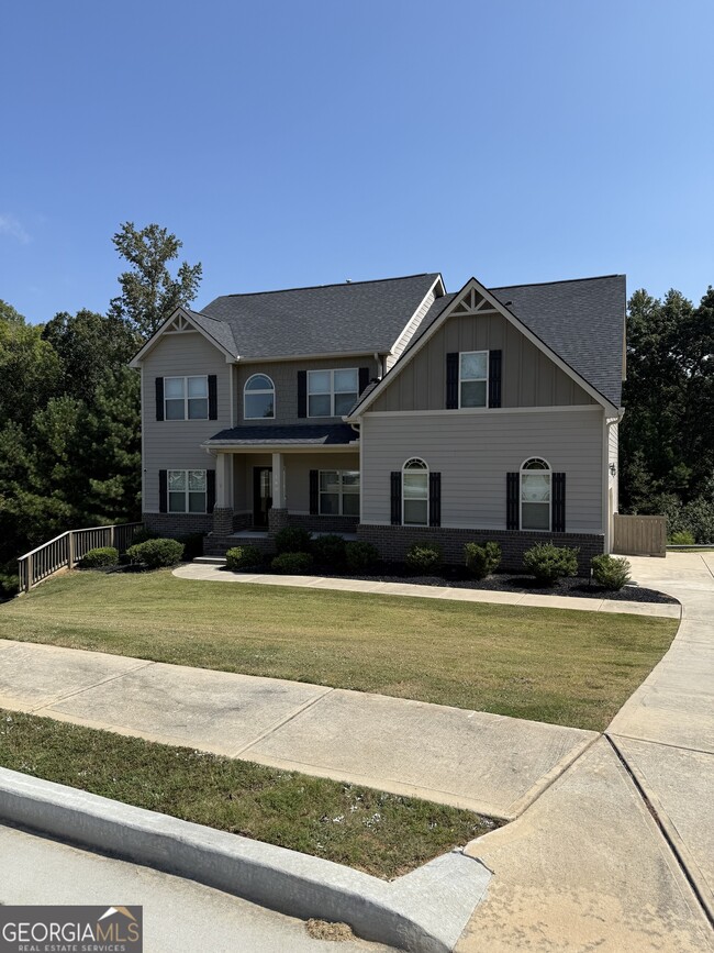 Building Photo - 180 Charleston Dr